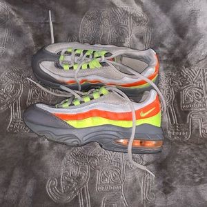 Boys Size 13 Air Max
